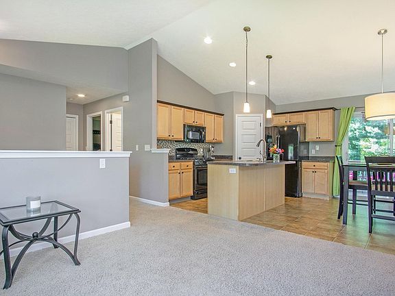 5th image of 13324 Patchin Dr