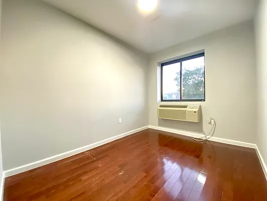 Sold by B Square Realty | media 4