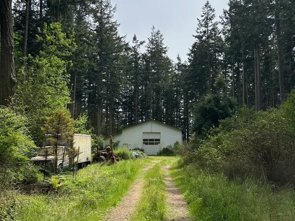 6529 Wahl Rd, Freeland, WA 98249