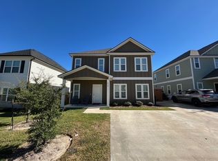 614 Peyton St, College Station, TX 77840