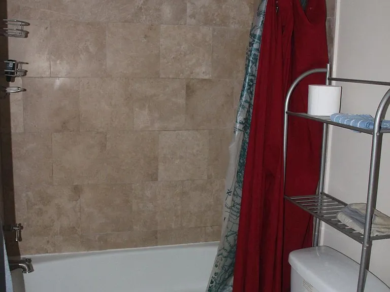 2307 Pennsylvania Ave NW #104 — Photo 11