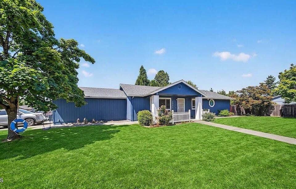 1st image of 1011 Coachman Dr