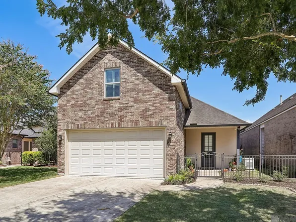 5209 Courtyard Dr, Gonzales, LA 70737