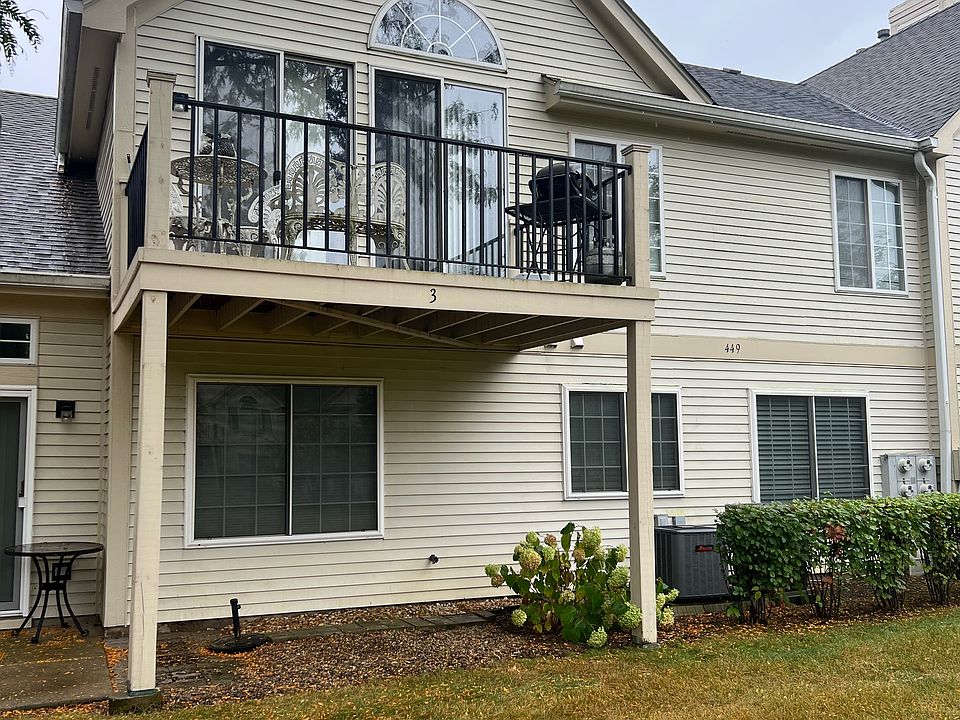 1st image of 449 Cromwell Cir Unit 3