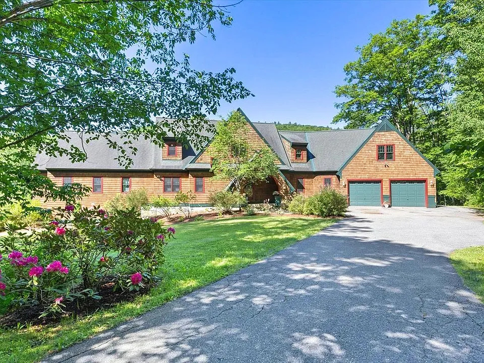 662 Hurricane Rd
