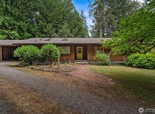 7264 NE Little Harbor Lane, Bainbridge Island, WA 98110