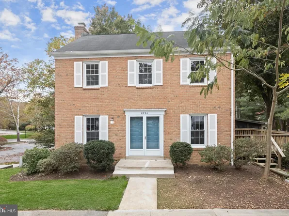 8924 Blade Green Ln, Columbia, MD 21045