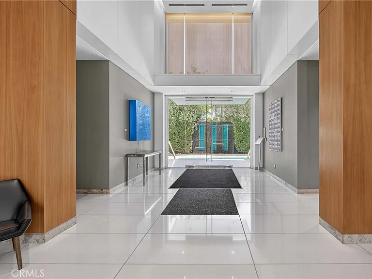 838 N Doheny Dr #505 — Photo 35