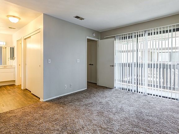 4th image of 1250 N University St #1139-1139B