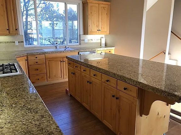 4th image of 28715 Bryce Dr