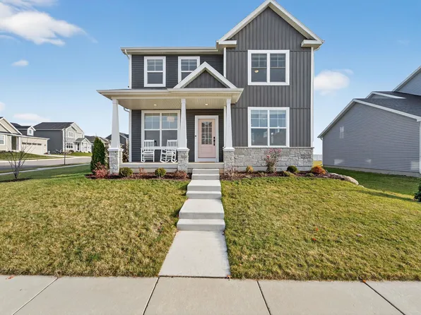 463 Crusader Point, Waunakee, WI 53597