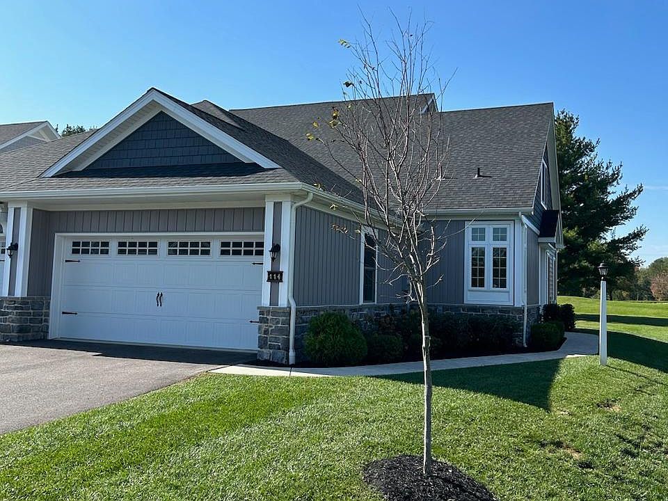 1st image of 114 Maguire Ct