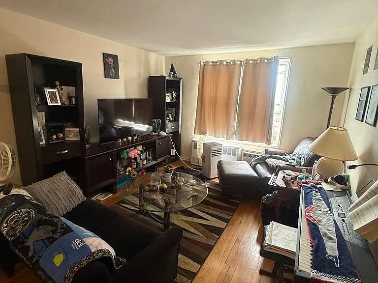 2470 W 1st St #7F — Photo 5