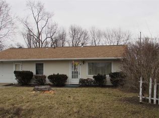 736 Bryan Ave, Lincoln, IL 62656