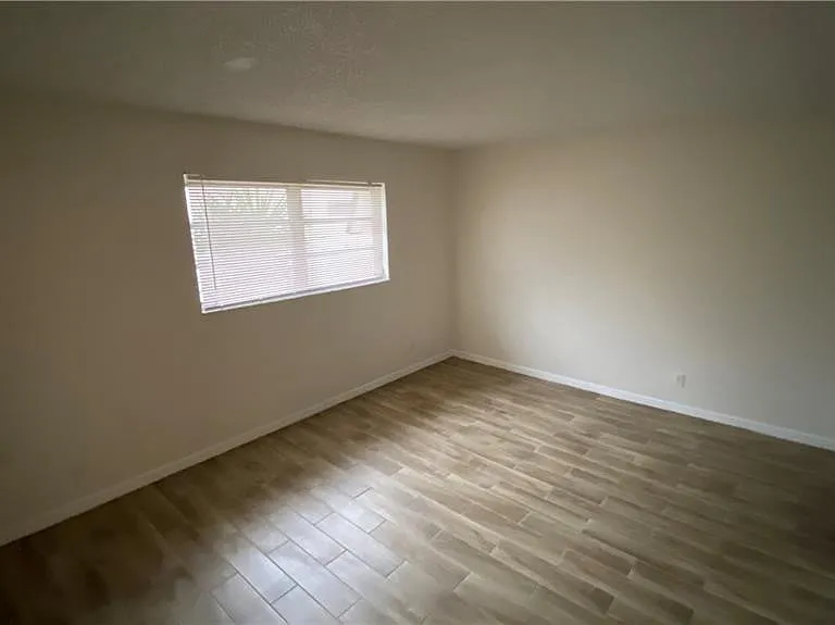 5269 SW 40th Ave #21 — Photo 10