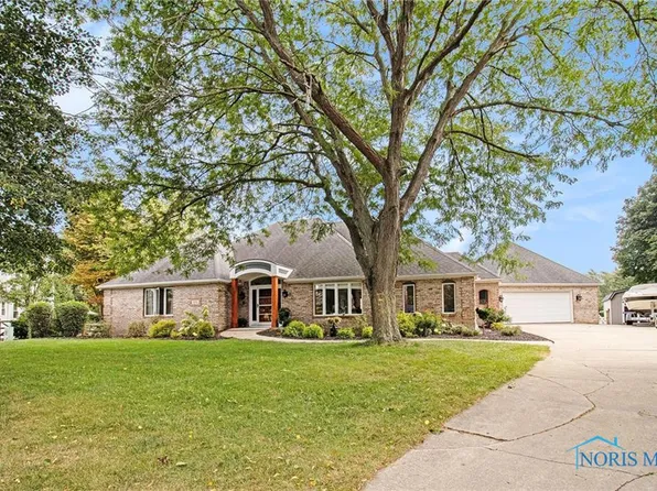 370 Coventry Ct, Perrysburg, OH 43551