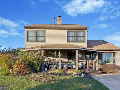 10 Black Pine Ln, Levittown, PA, 19054