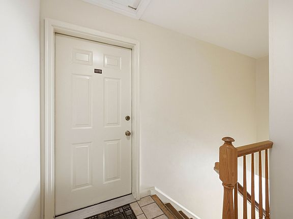 2nd image of 137A S Maple Ave #B