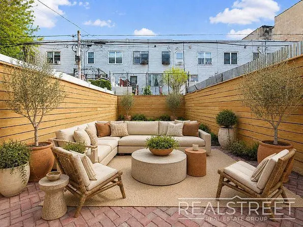 346A Chauncey St #1, Brooklyn, NY 11233