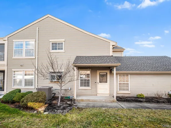 11D Rothwell Drive, Call Listing Agent, NJ 08831