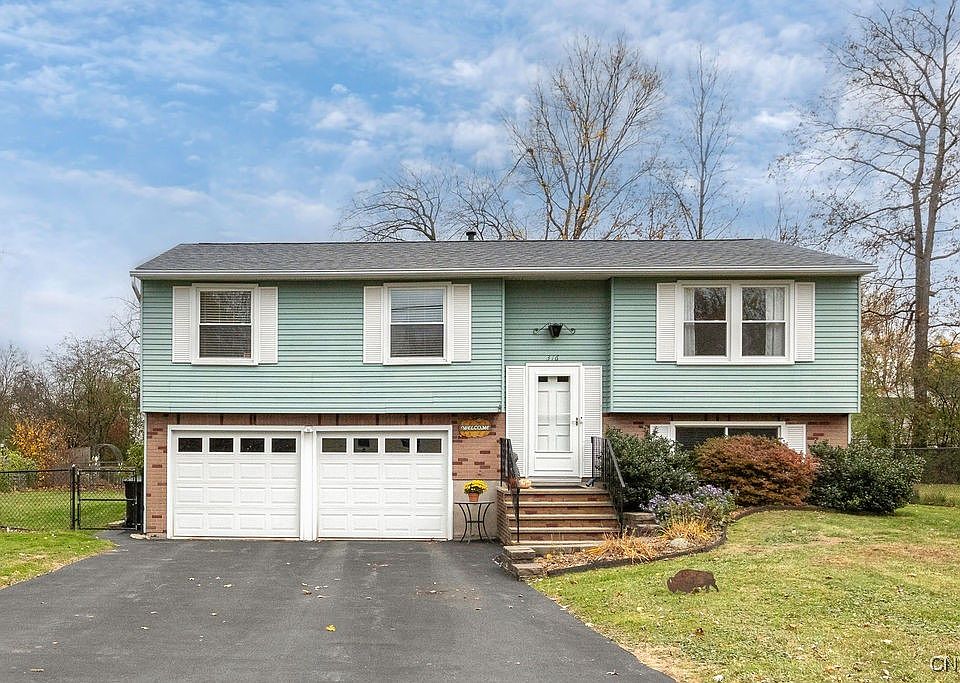 1st image of 316 Longdale Dr