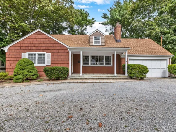 131 Park Avenue, Manhasset, NY 11030