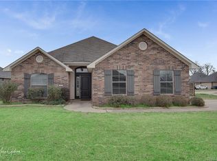 3833 Pickering Pass Dr, Bossier City, LA 71111