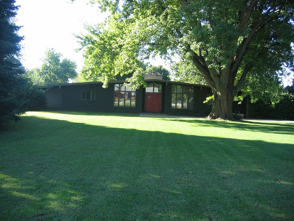 1st image of 22087 Goode Ave