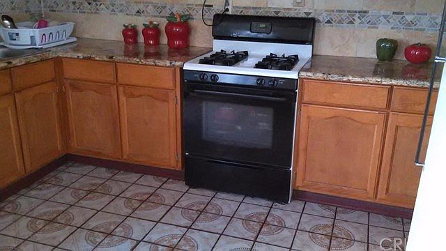 1st image of 7548 Irvine Ave
