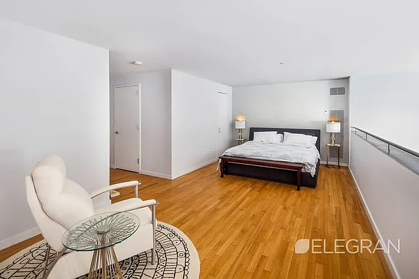 Rented by (Legacy) Elegran | media 20