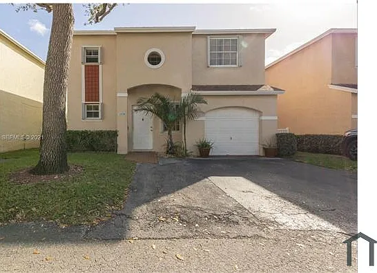 11938 NW 12th St — Photo 2