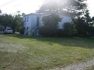 3rd image of 971 NE 119th St