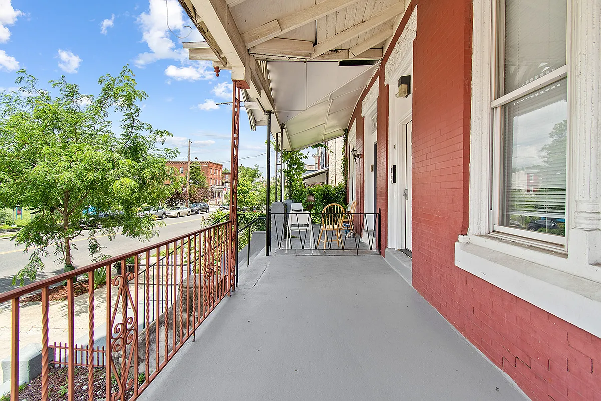 Building Photo - 1101 N 41st St #1