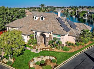4518 N Outlook Ct, Clovis, CA 93619
