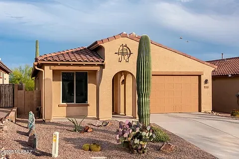12108 N Golden Mirror Dr