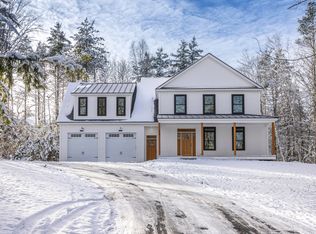 106 Lufkin Rd, North Yarmouth, ME 04097