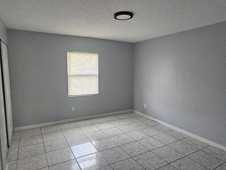 5672 Tomoka Dr #201 — Photo 13
