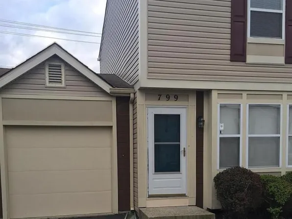 799 Cap Ln, Worthington, OH 43085