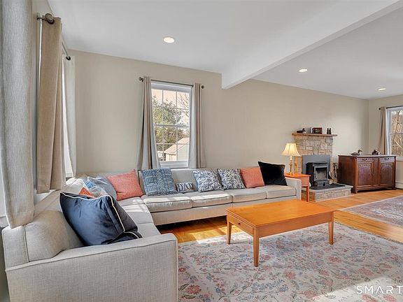 5th image of 74 Oxbow Road