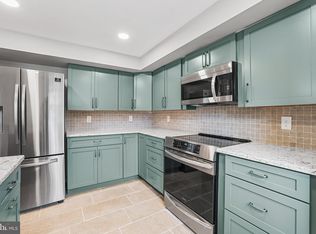 6058 Chicory Pl, Alexandria, VA 22310