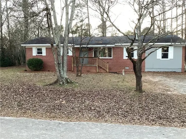 1041 Hillcrest Dr, Union Point, GA 30669