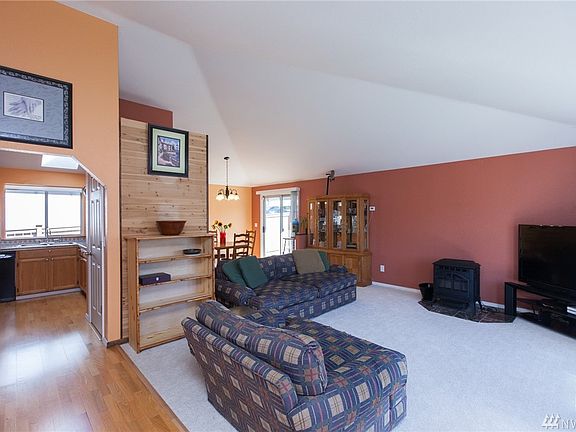 2nd image of 9309 19th Pl SE