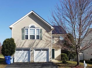 11 Durham Dr, Columbus, NJ 08022
