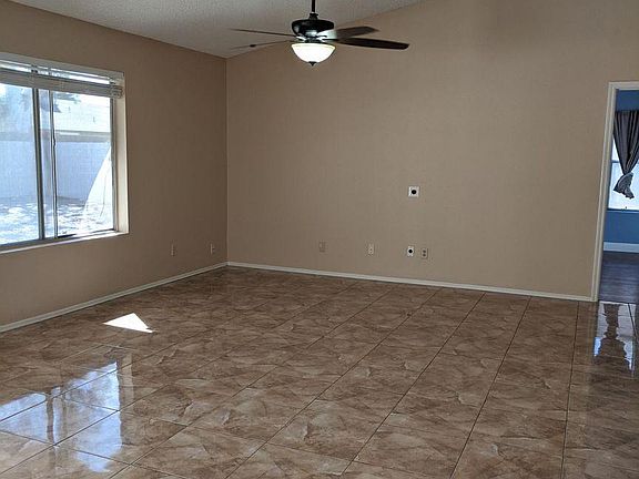 4th image of 5315 W Barbara Ave