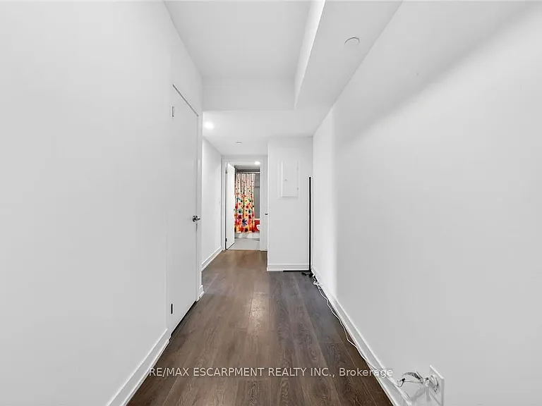 370 Martha St #710 — Photo 19