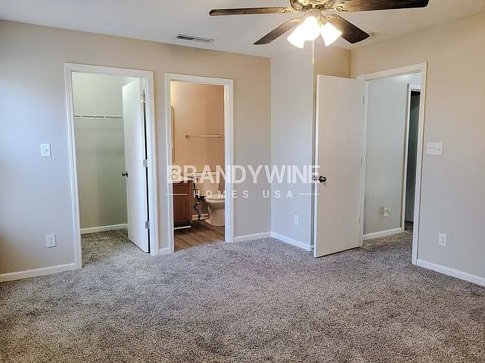 1135 Valley Forge Dr — Photo 7