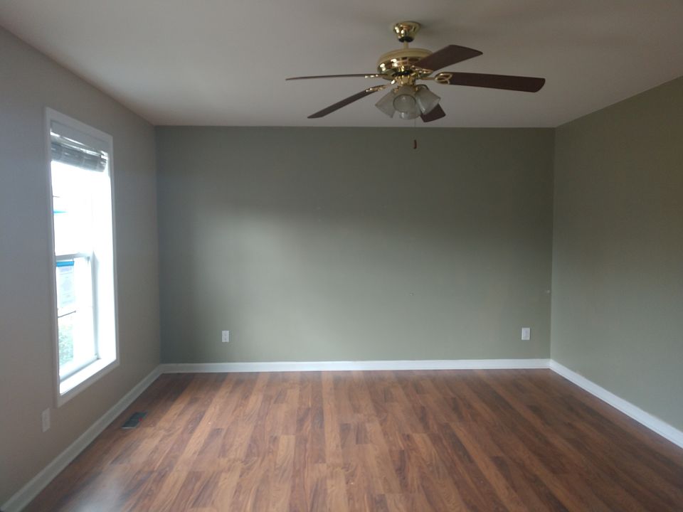 2nd image of 6260 Solomons Cir
