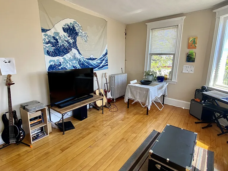 178 Brighton Ave #7 — Photo 3