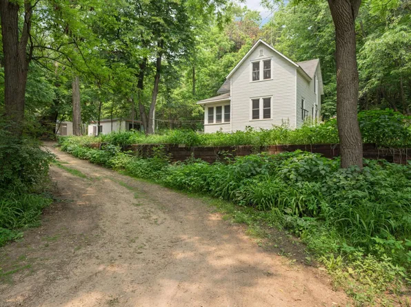 5840 Collischan Rd, Red Wing, MN 55066