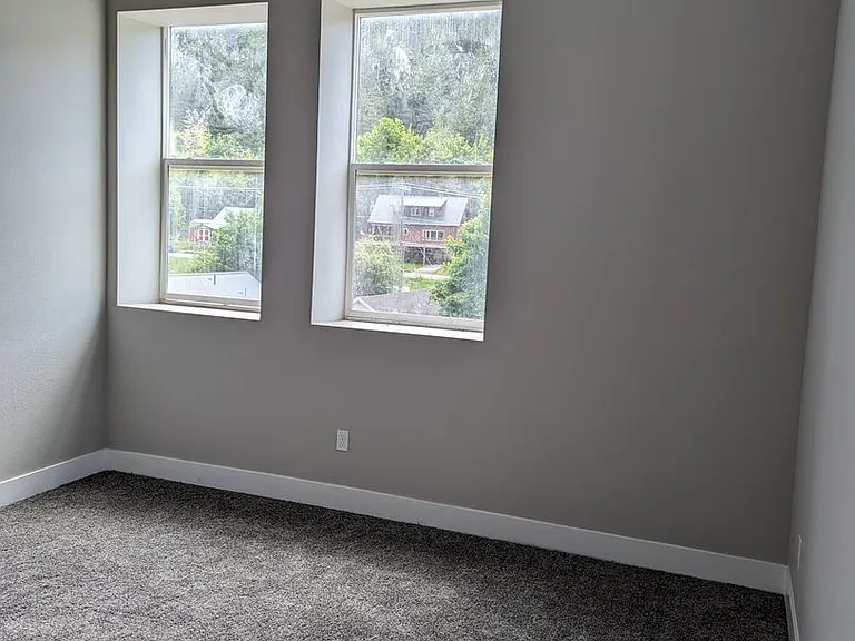 514 McKinley Ave — Photo 22